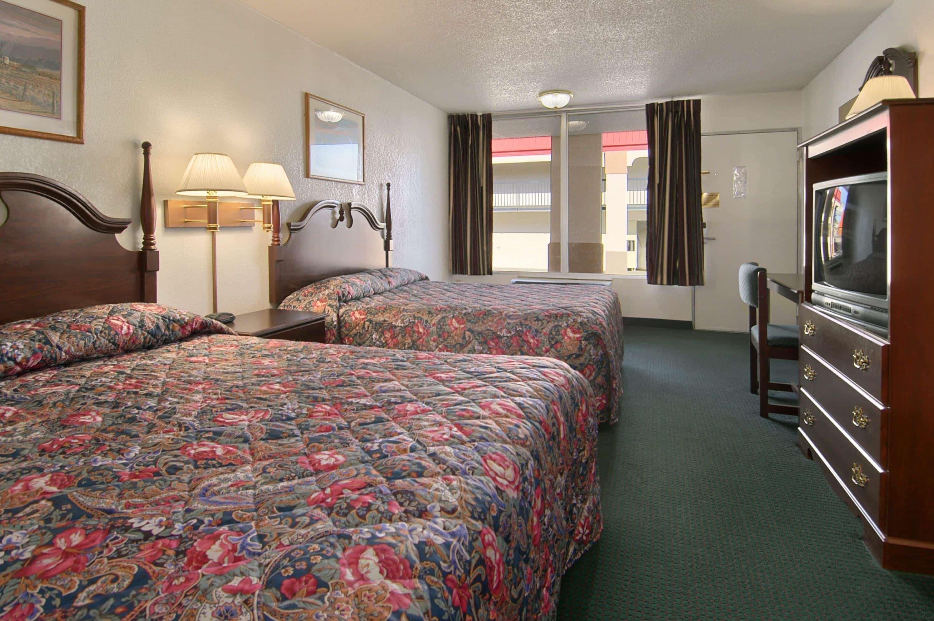 Motel Super 8 By Wyndham Oklahoma Fairgrounds Exterior foto